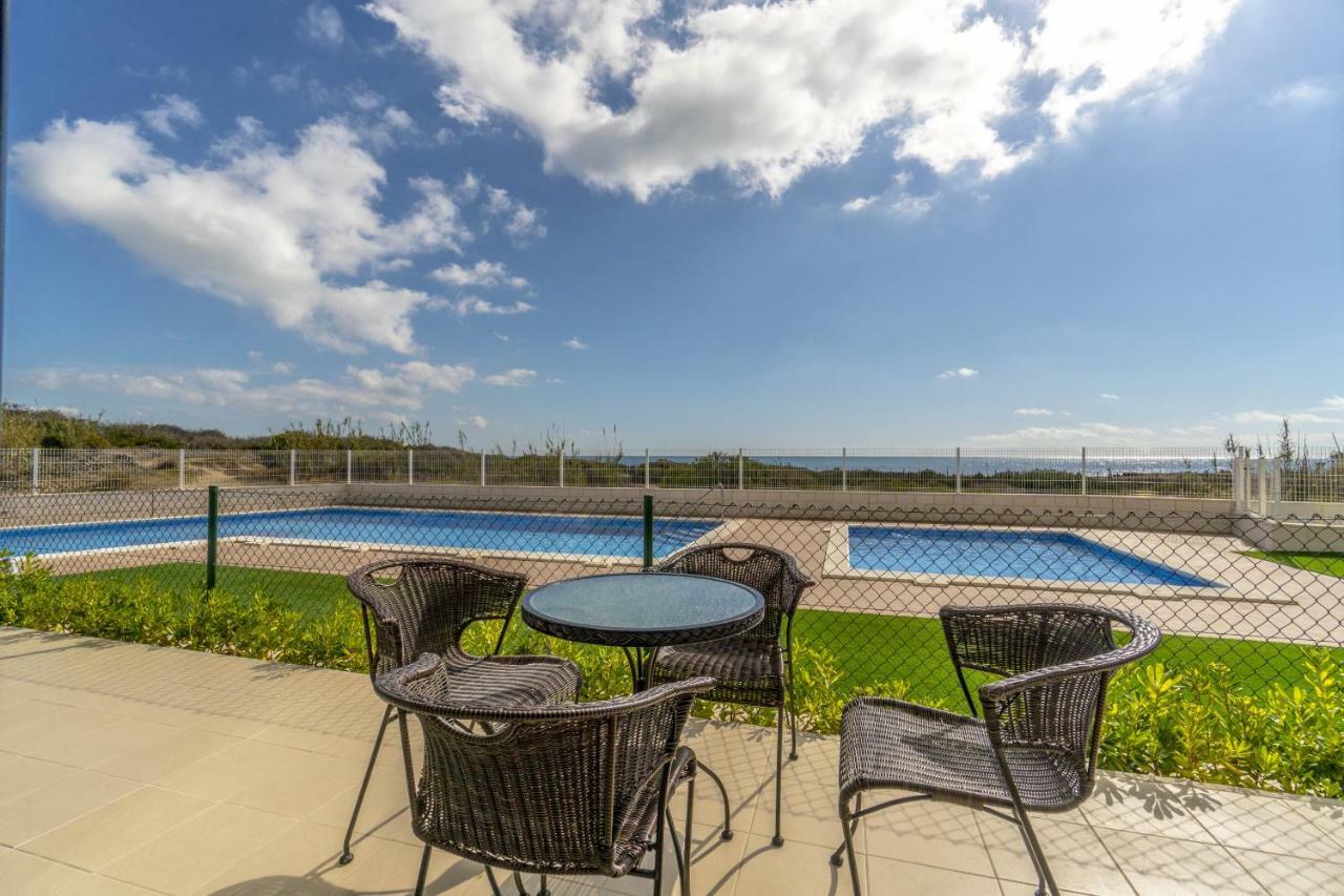 Luxury Pinada Beach Ла Мата Екстериор снимка