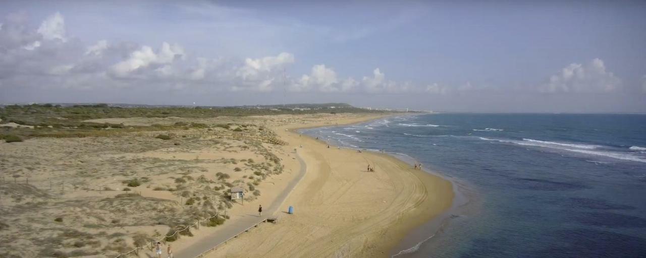 Luxury Pinada Beach Ла Мата Екстериор снимка